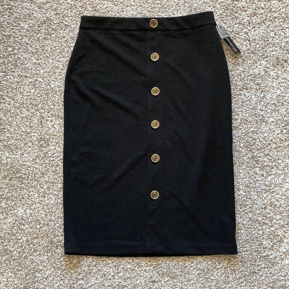 NWT Size Medium Soho Apparel Black High Waist Pencil Skirt